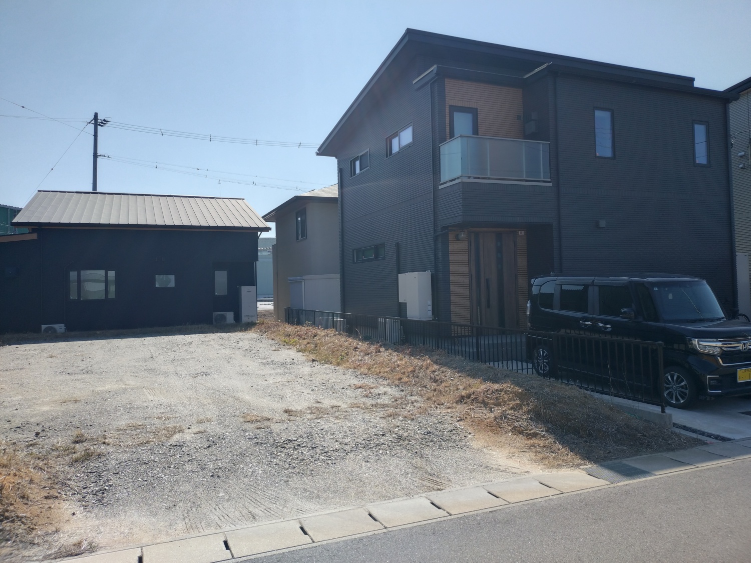 物件正面付近を撮影